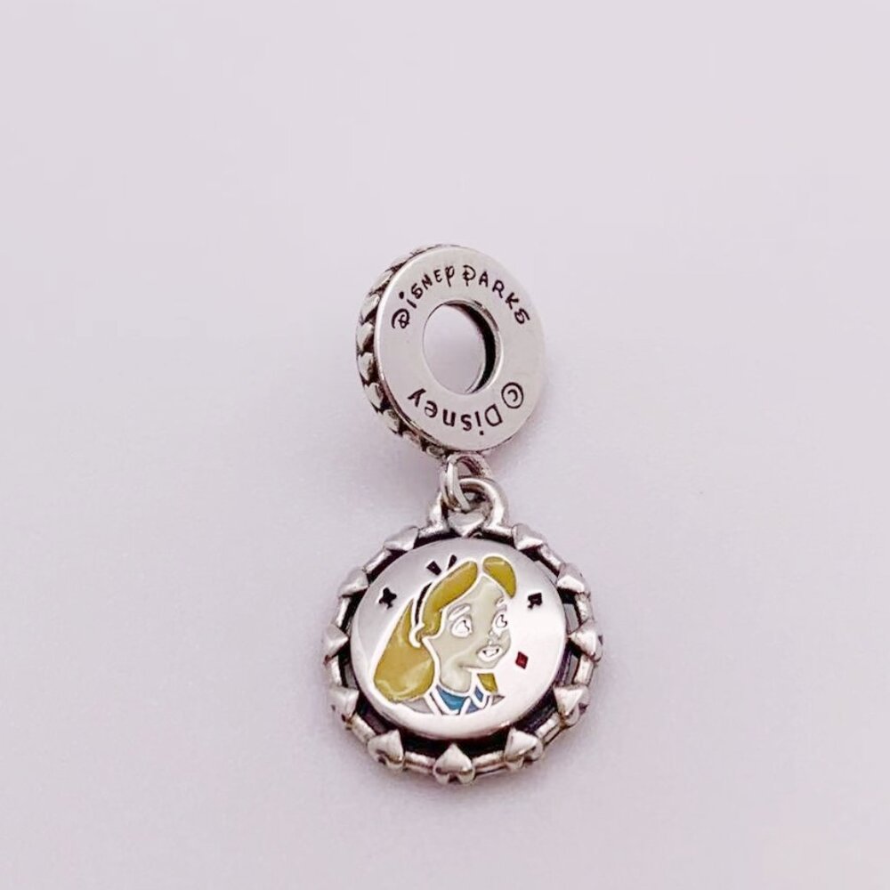 Pandora Alice in Wonderland White Queen and Queen of Heart Charm S925 Silver
